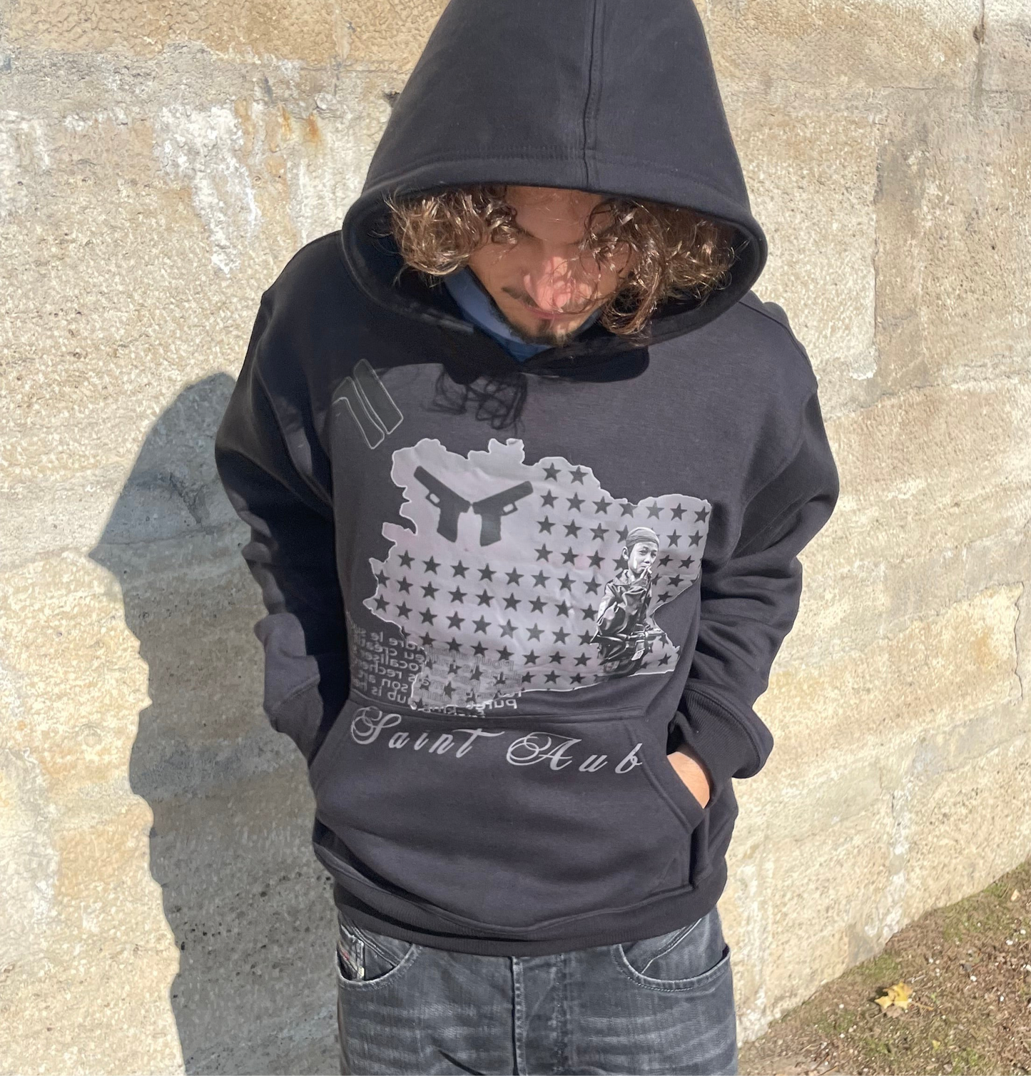 TIMELESS HOODIE